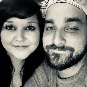 Meet your Posher, Carly